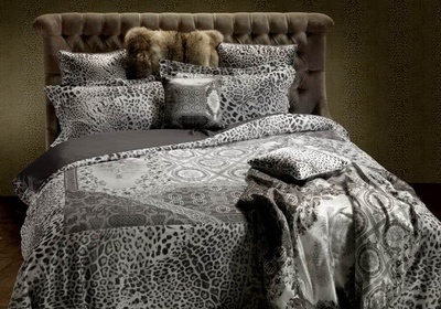 Итальянское элитное постельное сатин белье Roberto Cavalli Kilim