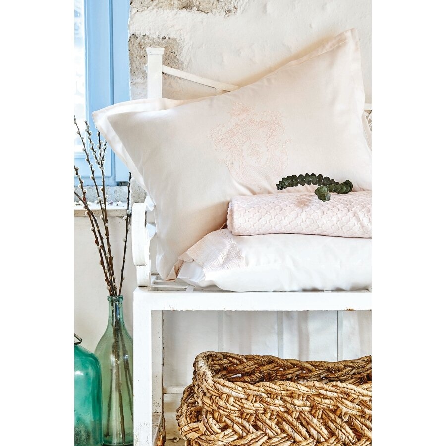 Набор постельное белье с покрывалом пике Karaca Home - Elonora pudra