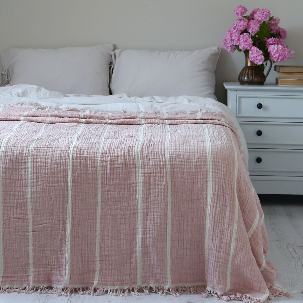 Муслиновое покрывало-плед La Modno Pearl Pink