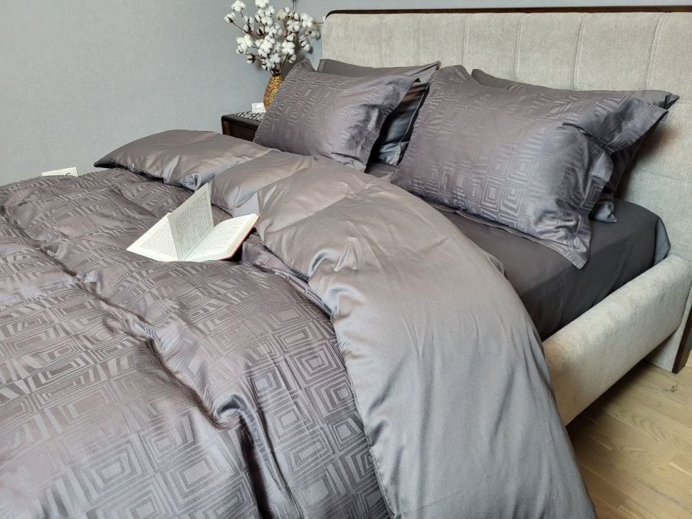 Постельное бельё сатин жаккард премиум Комфорт Текстиль JACQUARD, SQUARE DARK GREY