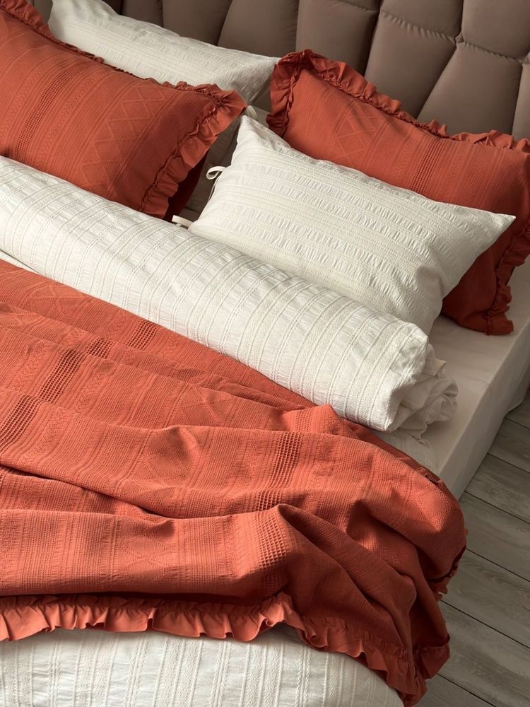 Покрывало хлопок с наволочками Saheser Tziana tile red