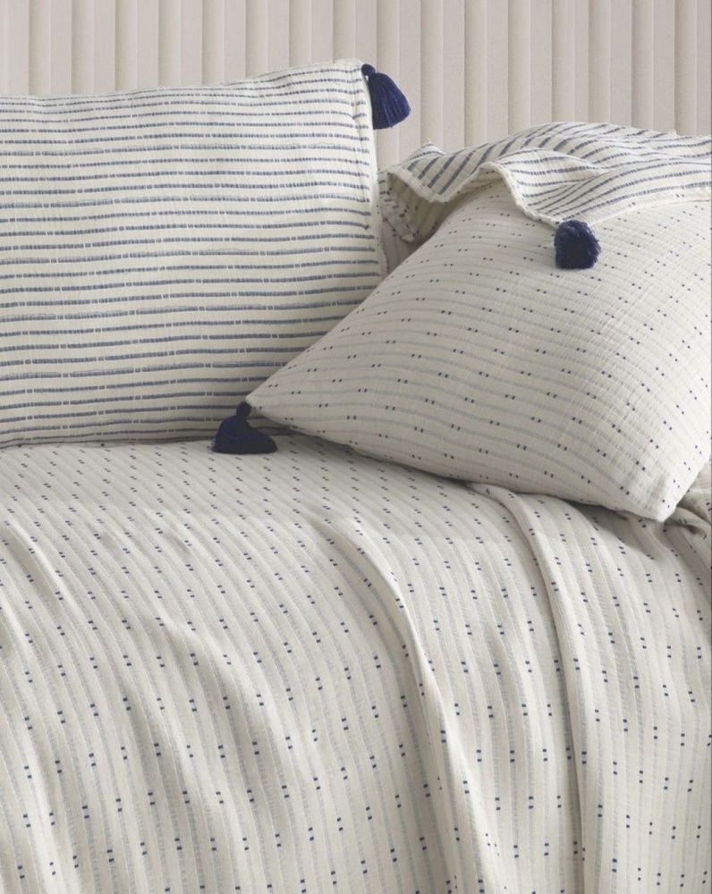 Покрывало жаккард с наволочками Saheser Hermes navy blue
