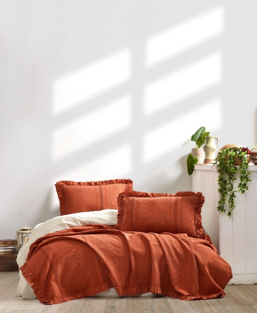Покрывало хлопок с наволочками Saheser Tziana tile red