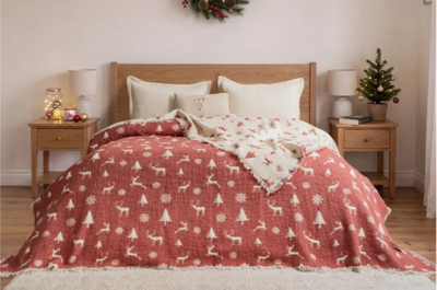 Муслиновое новогоднее покрывало Saheser Merry Red, Красный, Евро, 240х260 см, Без наволочек