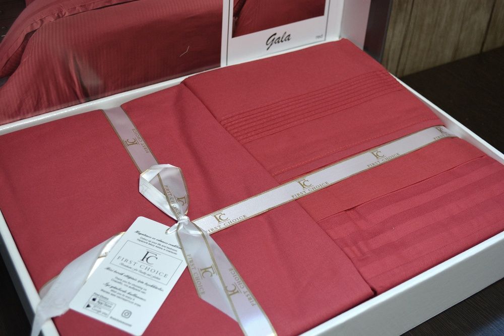 Постельное бельё First Сhoice De Luxe ранфорс Gala Gala Red