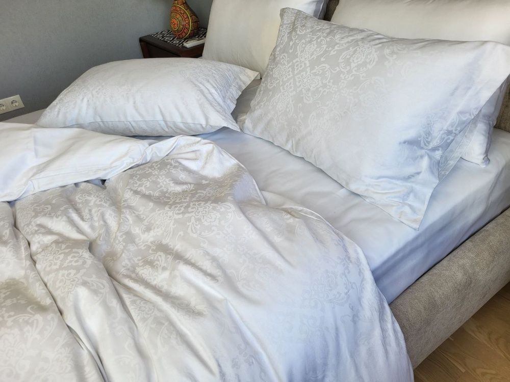 Постельное бельё сатин жаккард премиум Комфорт Текстиль JACQUARD, CASPE WHITE