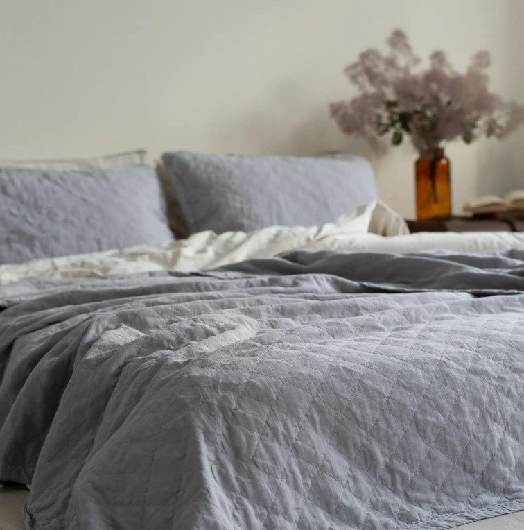 Покривало з наволочками LA MODNO HARMONY PEARL GRAY