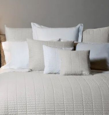 Декоративная подушка Signoria Firenze Spoleto (Pearl)