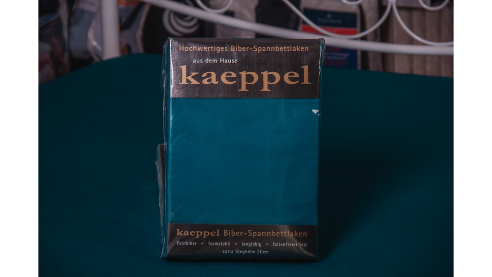 Простыня на резинке фланель Kaeppel изумруд