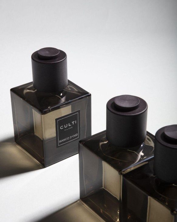 Аромадифузор Culti Milano BIANCO D'OUD 250мл (малина, ладан, столітня троянда, уд)
