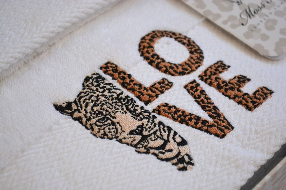 Подарунковий набір рушників Moss з вишивкою Leopar