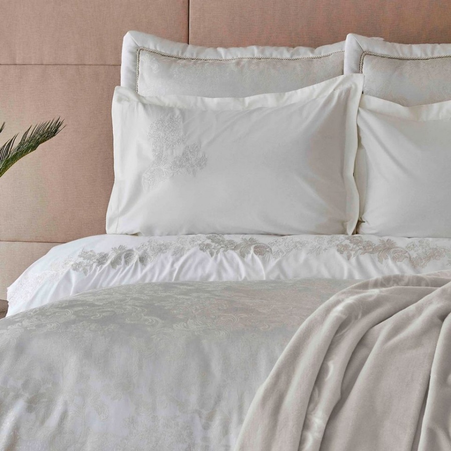 Набор постельное белье с покрывалом + плед Karaca Home - Jessica silver (10 предметов)