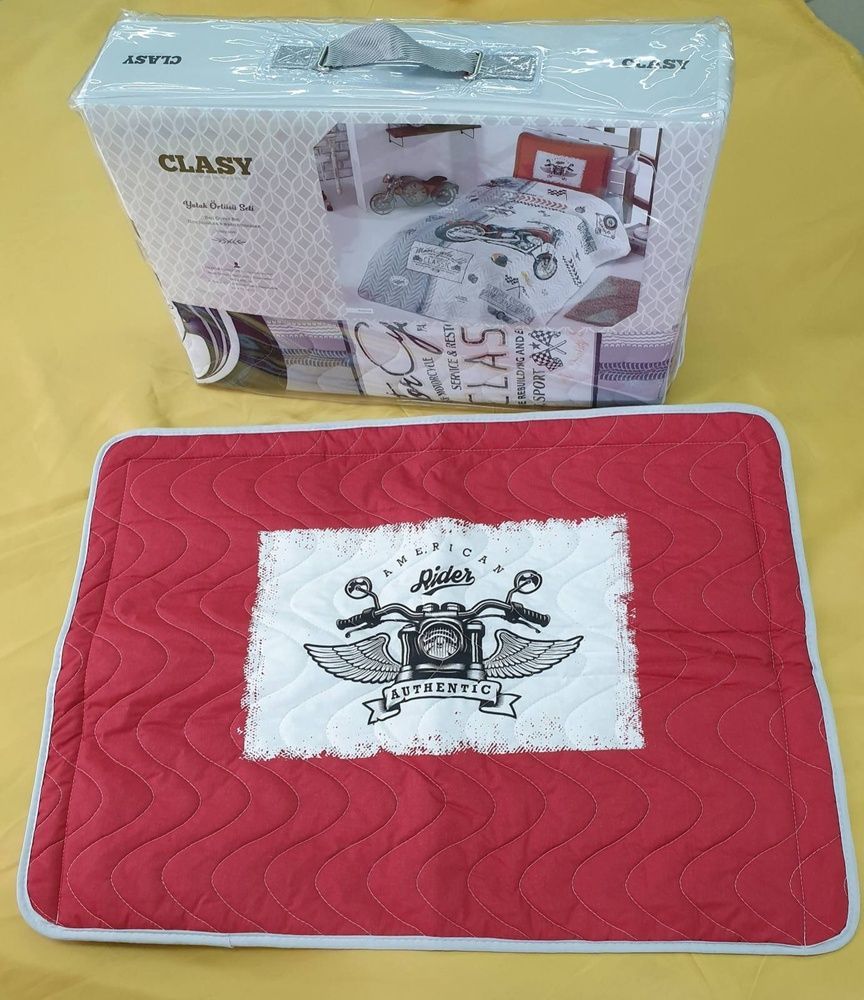 Стеганое подростковое покрывало с наволочкой CLASY ROAD KING