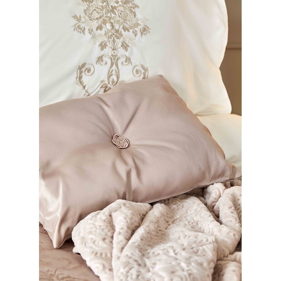 Набор постельное белье с покрывалом + плед Karaca Home - Mihrimah pudra