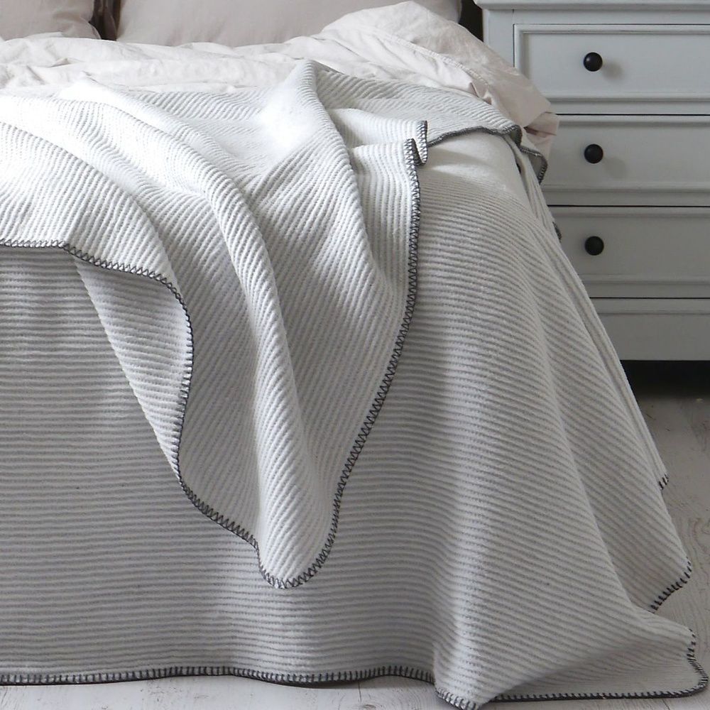 Покривало LA MODNO GRAIN MILK GRAY