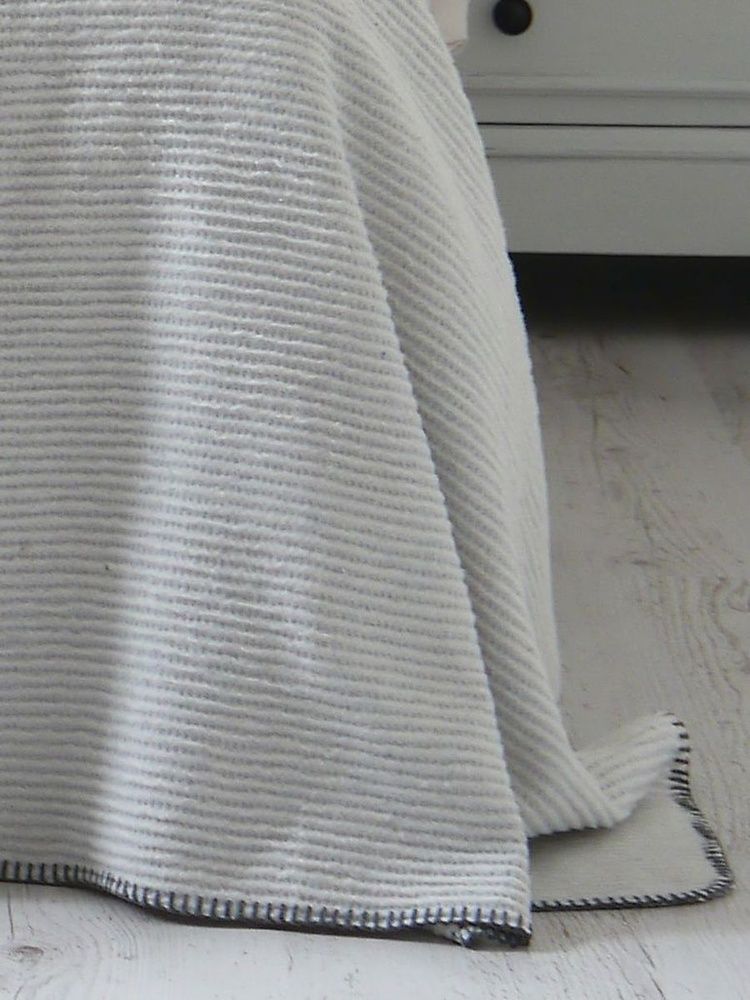 Покривало LA MODNO GRAIN MILK GRAY