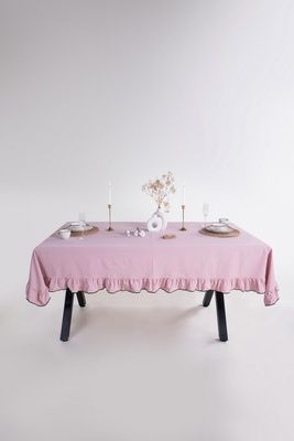 Прямоугольная скатерть из вареного хлопка с рюшей Limasso Exclusive Essualte Pale Mavue
