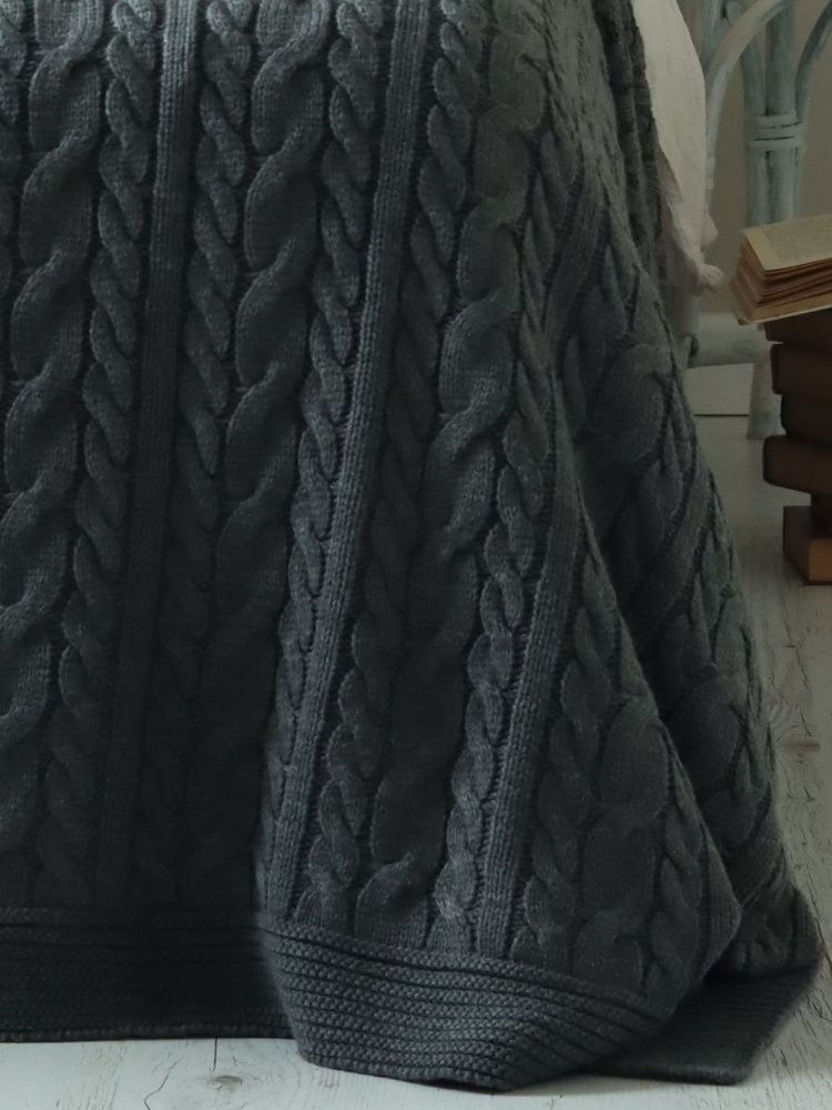 Вязаный плед LA MODNO Genova Anthracite