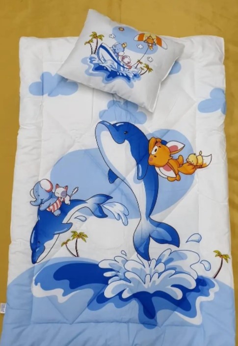 Детский набор в кроватку одеяло+подушка DELFIN