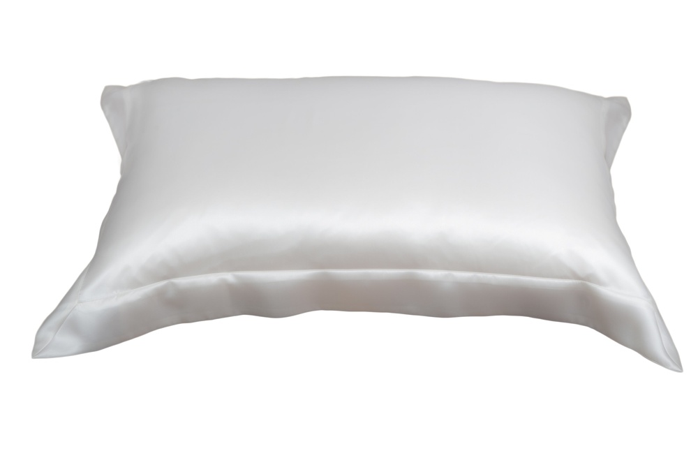 Шелковое постельное белье с простыней на резинке Gingerlily Plain White