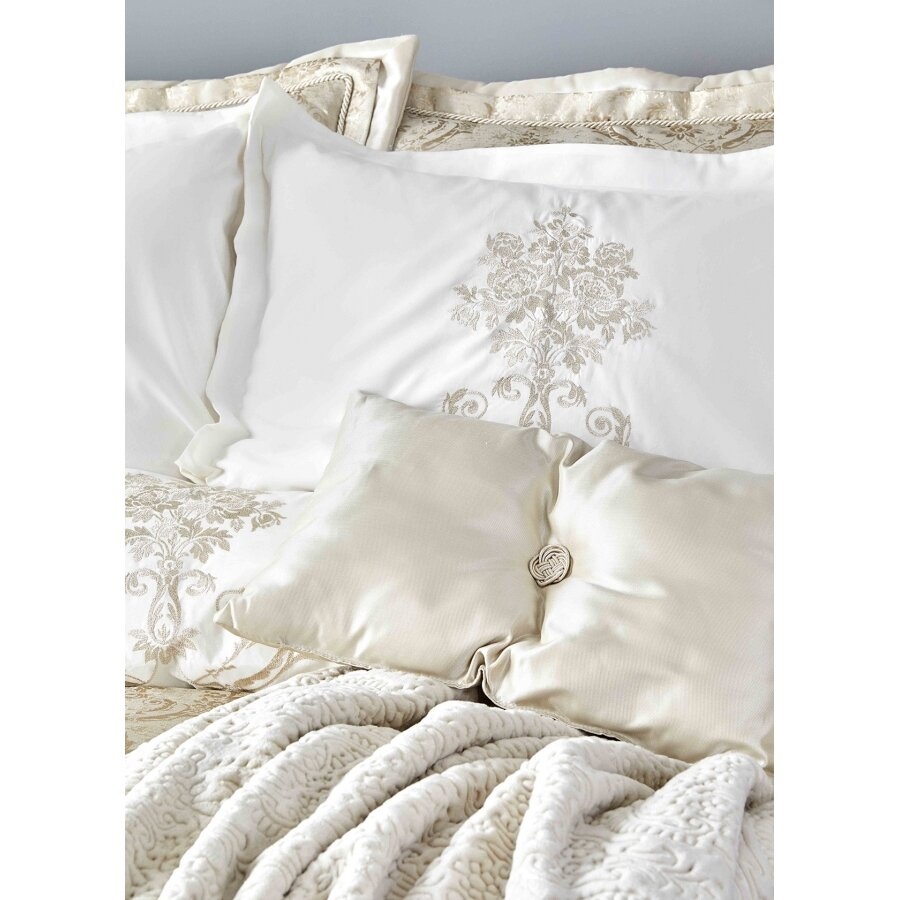 Набор постельное белье с покрывалом + плед Karaca Home - Mihrimah gold