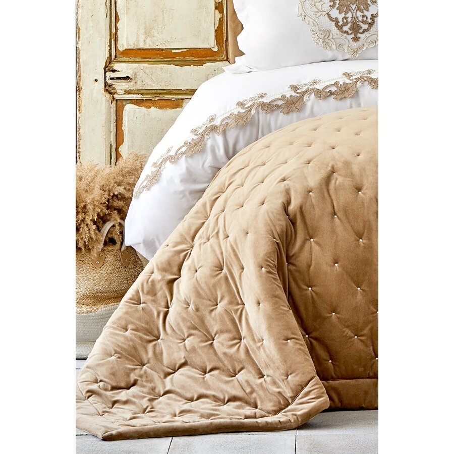 Набор постельное белье с покрывалом + плед Karaca Home - Chester bej