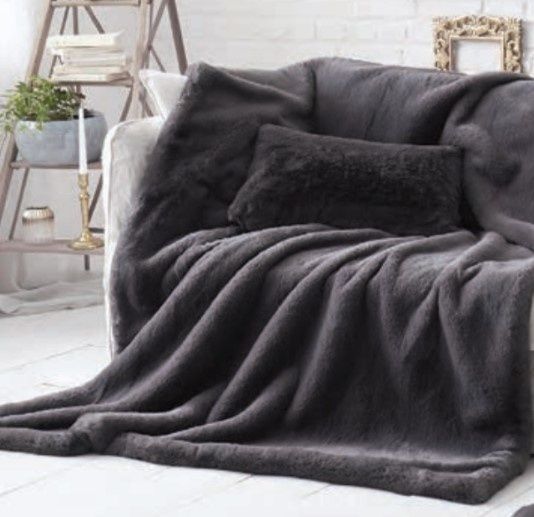 Елітне хутрове покривало Maison Pr&eacute;longe Smoky Gris