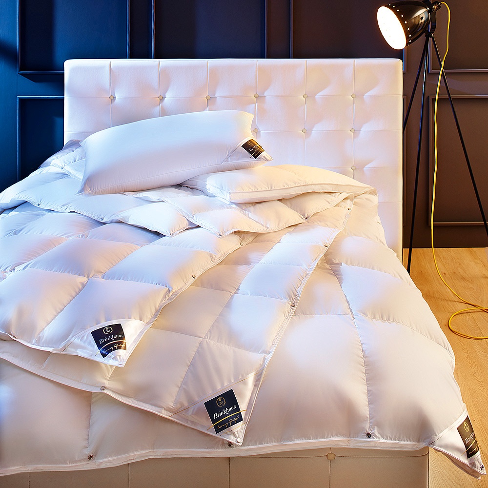 Пуховое одеяло Brinkhaus Luxury CHALET MEDIUM DUVET EXTRA WARM