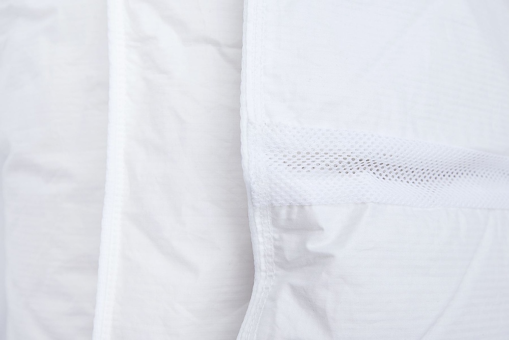 Детское пуховое одеяло Iglen Climate-comfort 100% белый пух (облегченное)