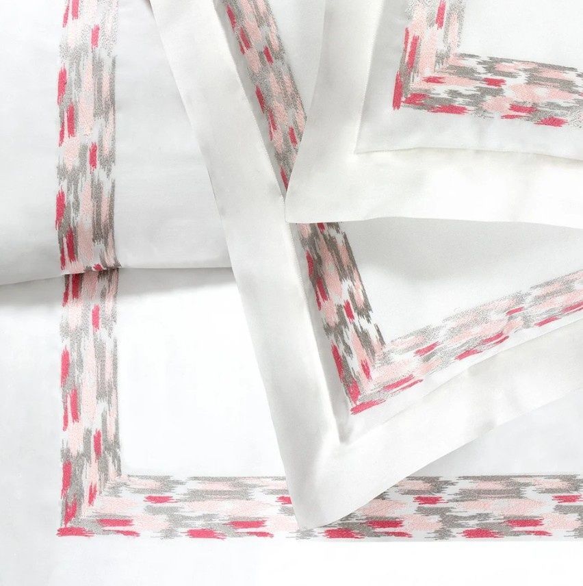 Елітна постільна білизна з вишивкою Dea Affresco Ivory/Pink