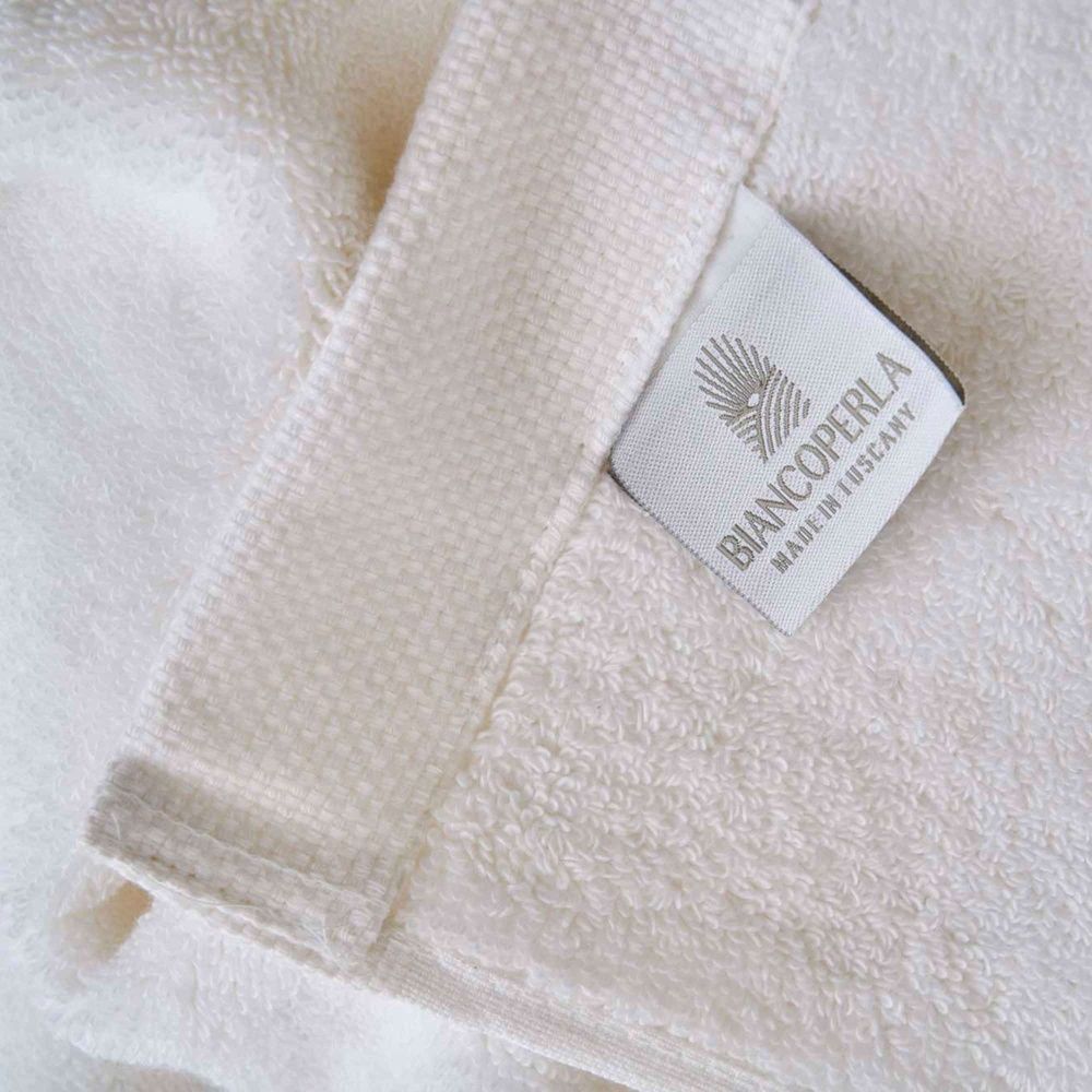 Махровые полотенца премиум Biancoperla Opale White (700 г/м&sup2;)