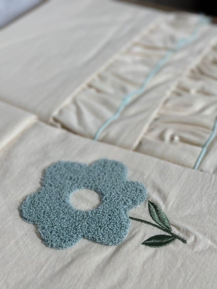 Постельное белье вареный хлопок с вышивкой Saheser Florita mint рюши